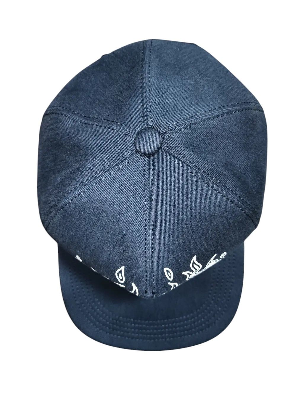 Louis Vuitton Casquette Fire Cap Size ONE SIZE - 2 Thumbnail