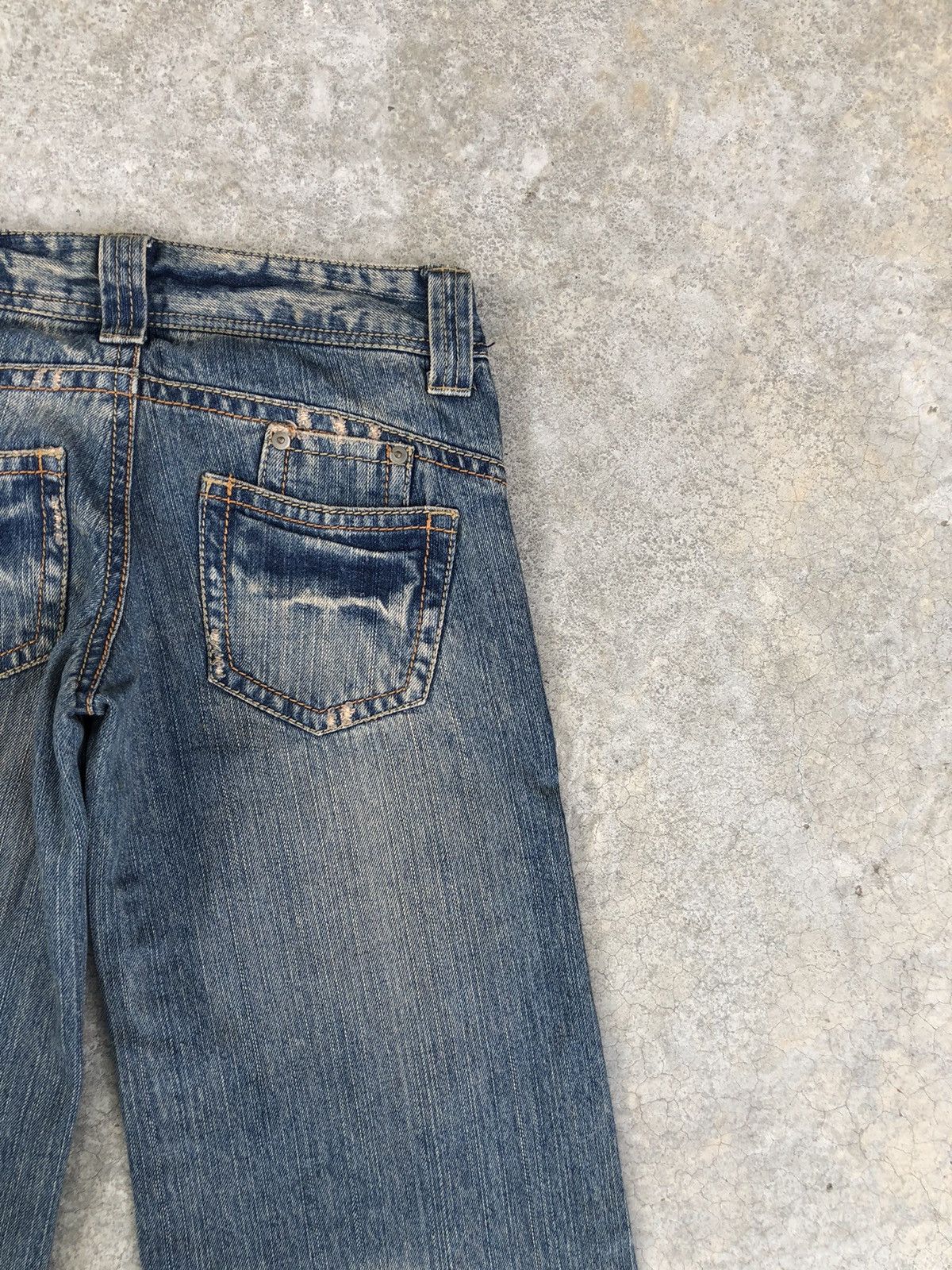 Japanese Brand × Le Grande Bleu (L.G.B.) Flared Jeans Jouer Aux Distressed Jeans Size US 27 - 10 Thumbnail