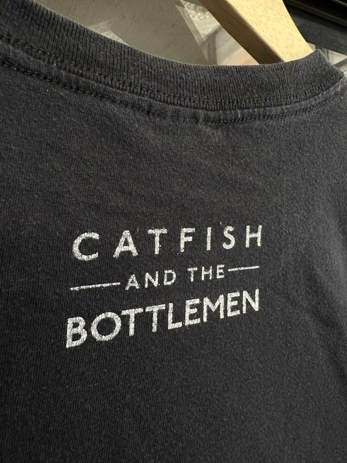 Band Tees Catfish and the Bottlemen The Ride T Shirt Size US L / EU 52-54 / 3 - 7 Thumbnail