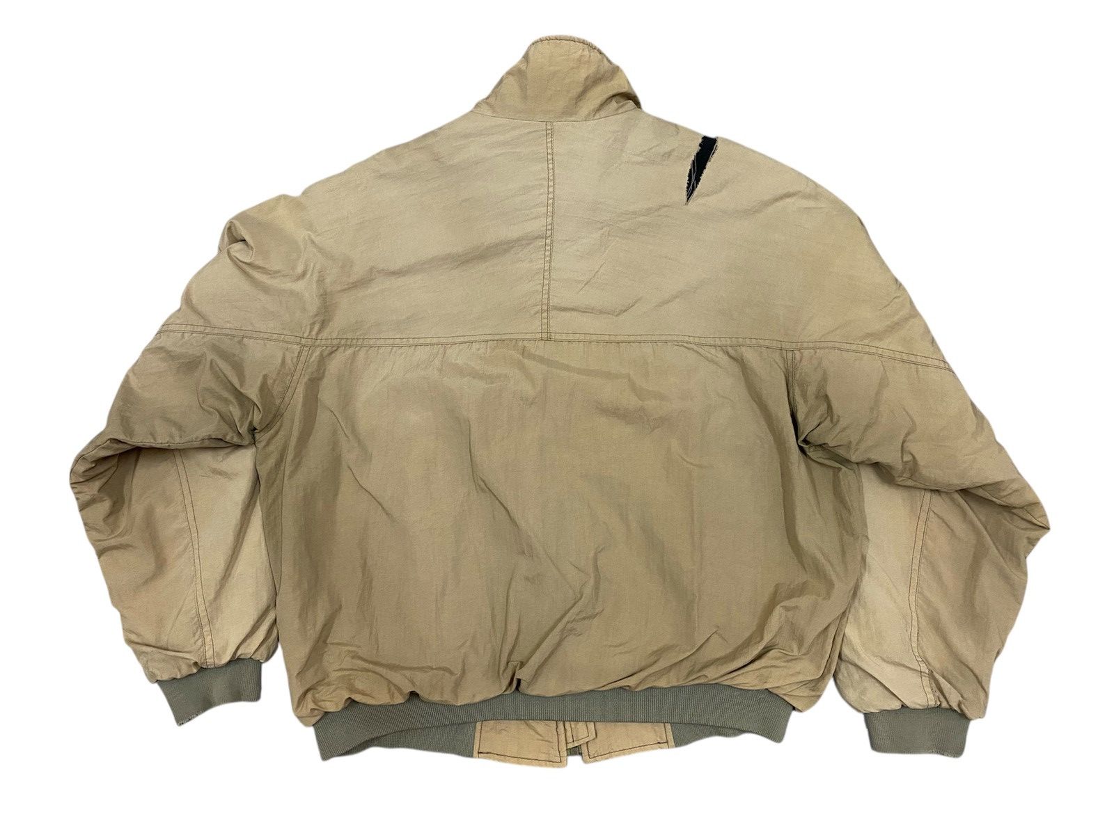 The North Face Vtg 80s The North Face Bomber Jacket Distressed Khaki Size US L / EU 52-54 / 3 - 3 Thumbnail