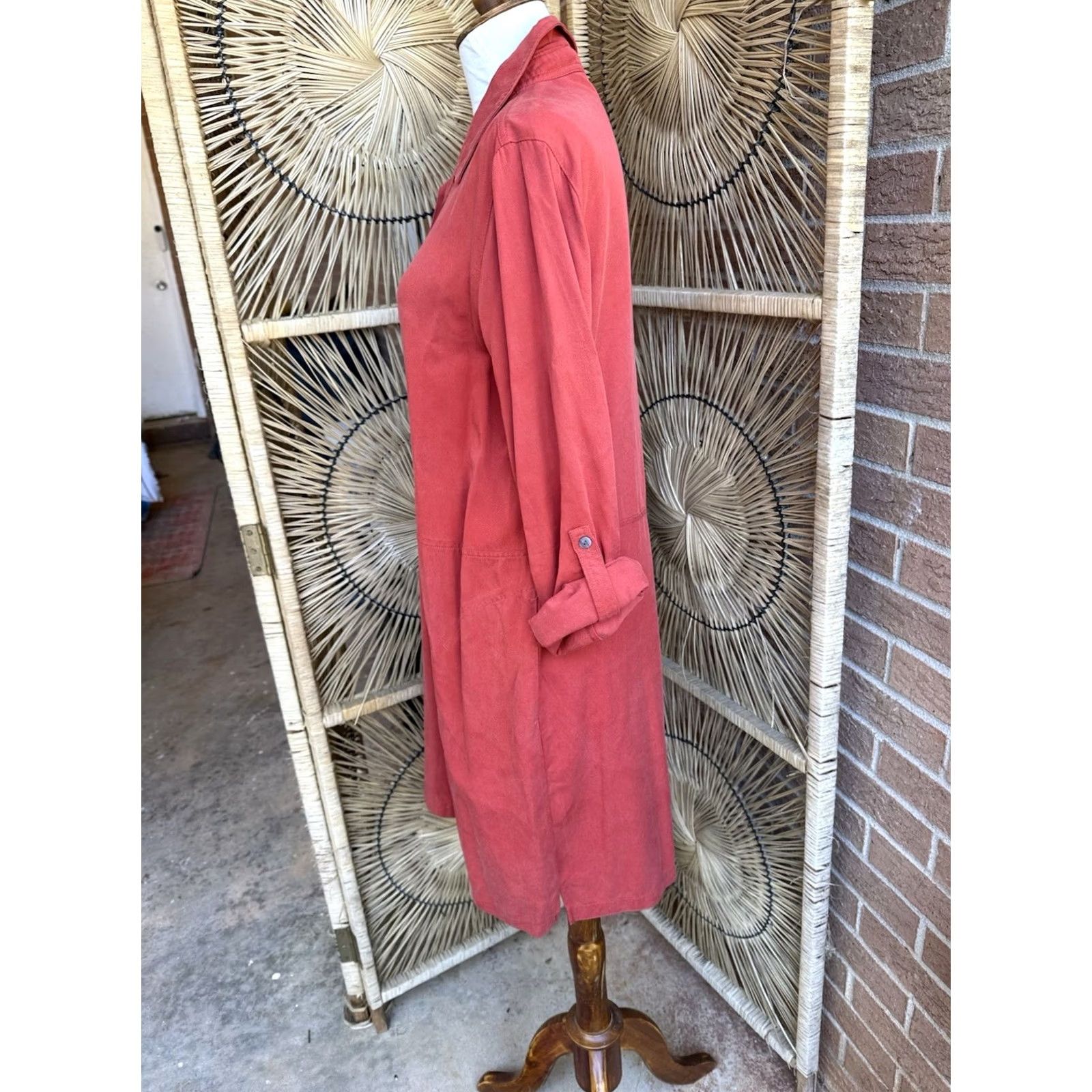 Vintage John Mark Shirt Dress Medium Coral Long Sleeve 100% Tencel Button Front Roll Tab Sleeve Tie Tunic or shirt dress Womens Size M / US 6-8 / IT 42-44 - 5 Thumbnail