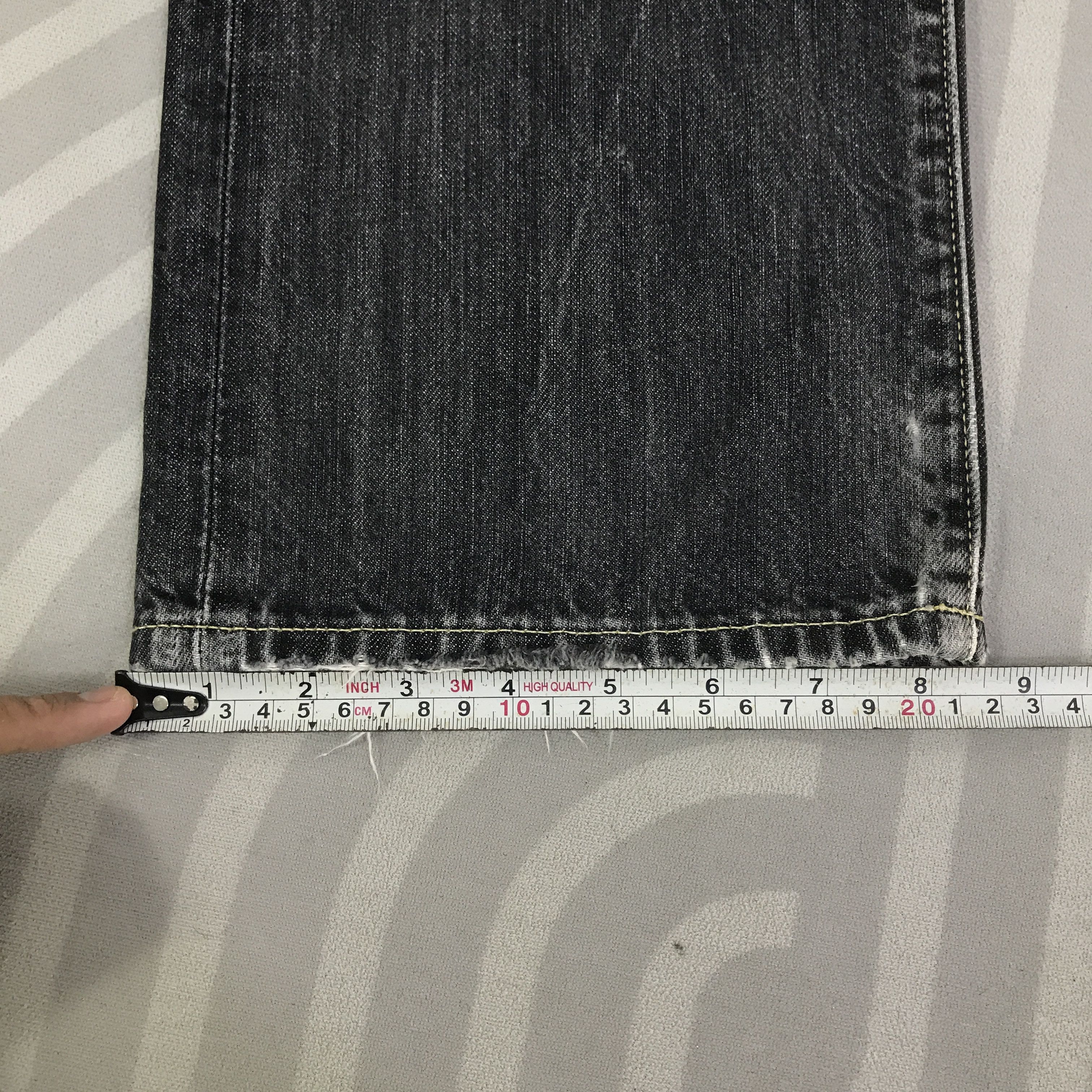 Japanese Brand 002 Vtg Uniqlo Black denim distressed Jeans pants K130B23 Size US 33 - 11 Thumbnail