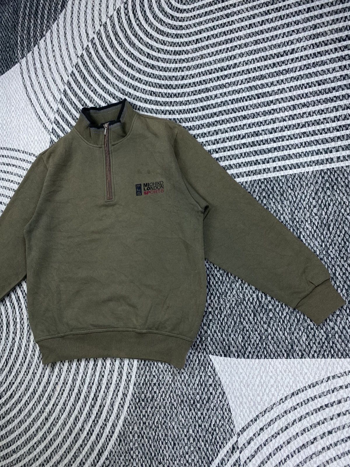 Michiko Koshino London Vintage Michiko Koshino London Half Zipper Sweatshirt Size US M / EU 48-50 / 2 - 4 Thumbnail