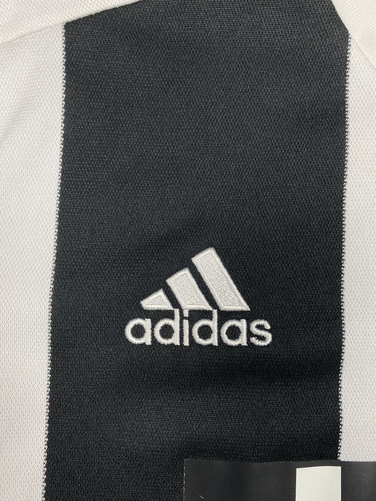Adidas Adidas Juventus FC 2018/19 Home Football Jersey Size US S / EU 44-46 / 1 - 6 Thumbnail