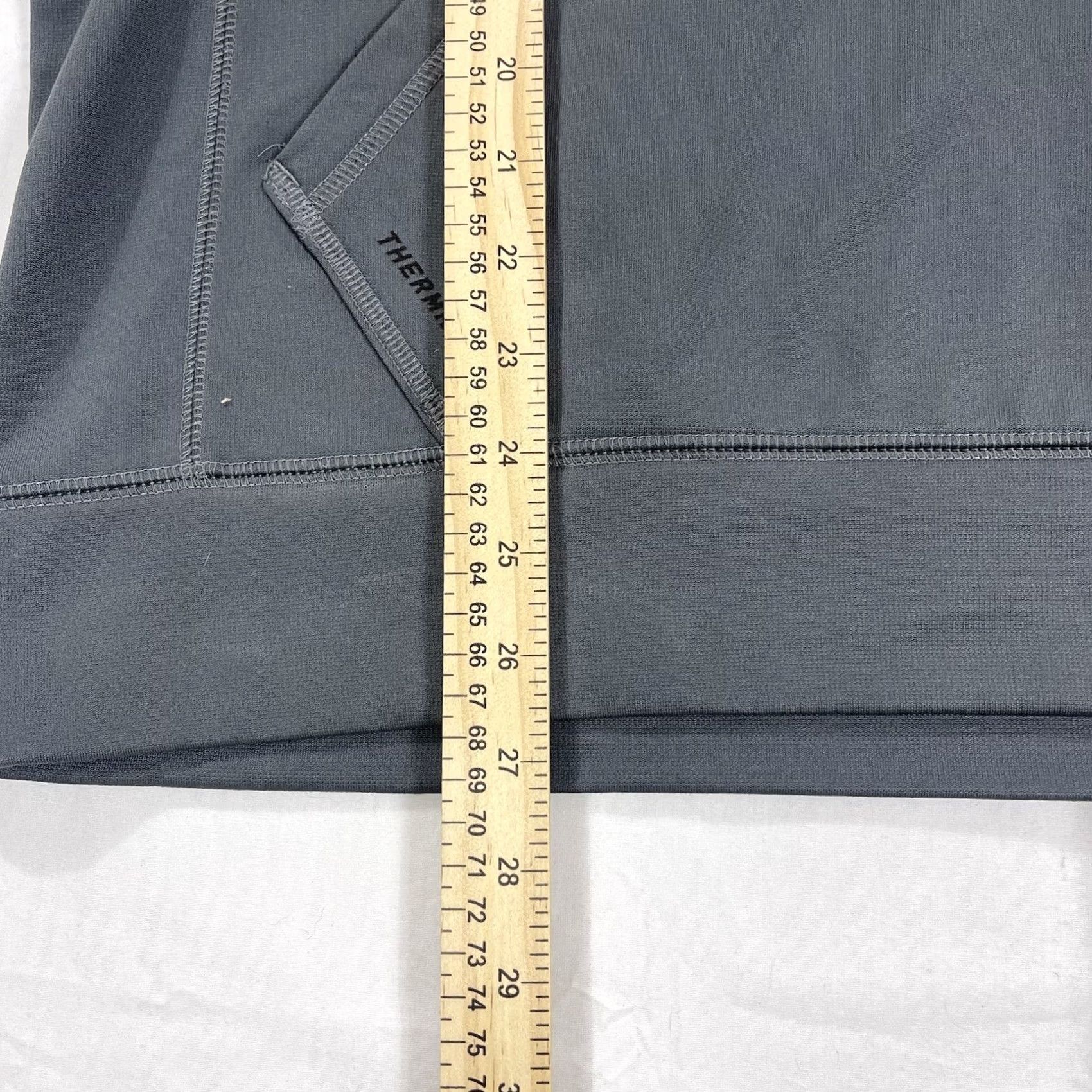 Nike Nike M Hoodie Sweatshirt Gray Therma-Fit Swoosh Livestrong Center Size US M / EU 48-50 / 2 - 4 Thumbnail