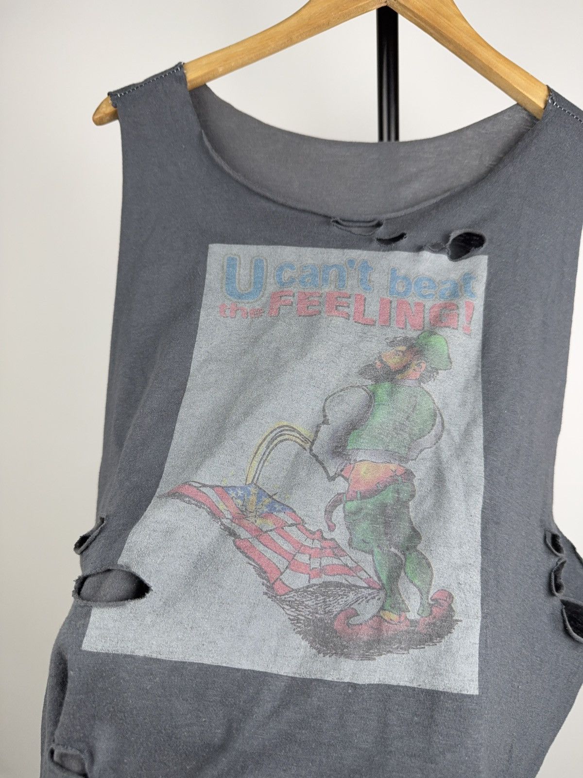 Vintage USA Protest Punk Distressed Faded Cropped Tank top Size US S / EU 44-46 / 1 - 6 Thumbnail