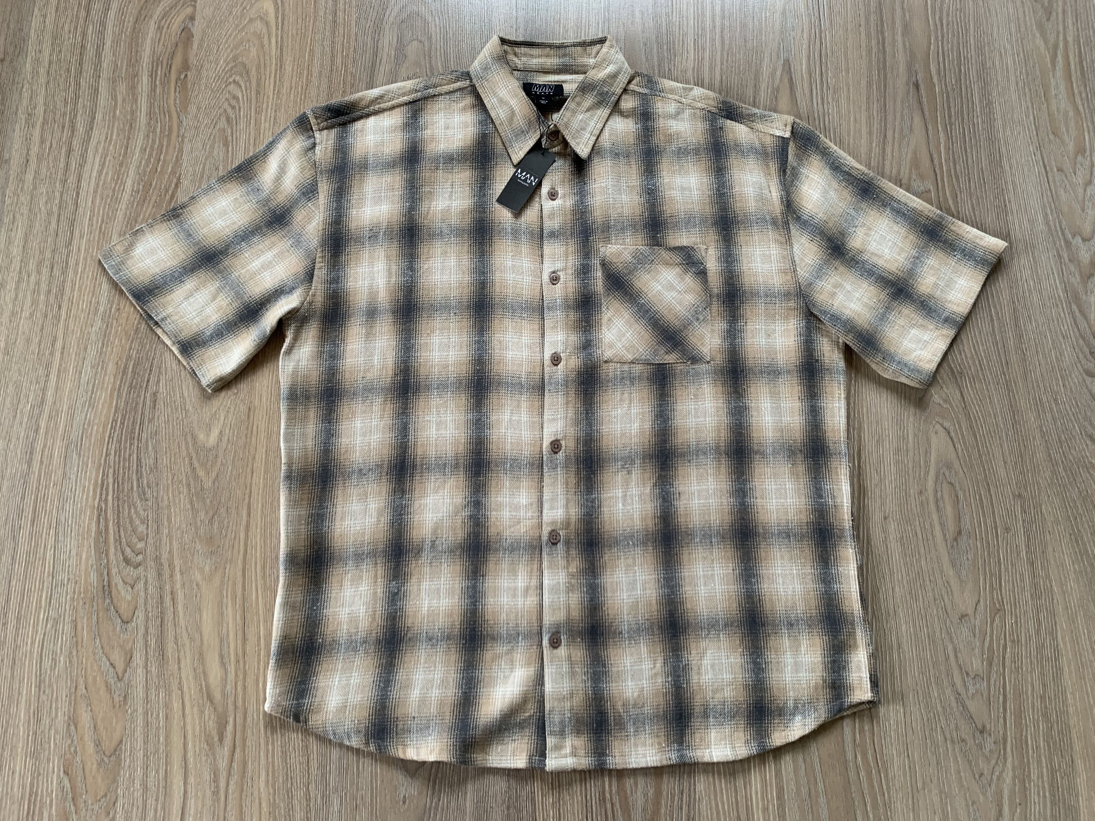 Boohoo Boohoo Man Skate Beige Flannel Short Sleeve Shirt Size US M / EU 48-50 / 2 - 2 Thumbnail