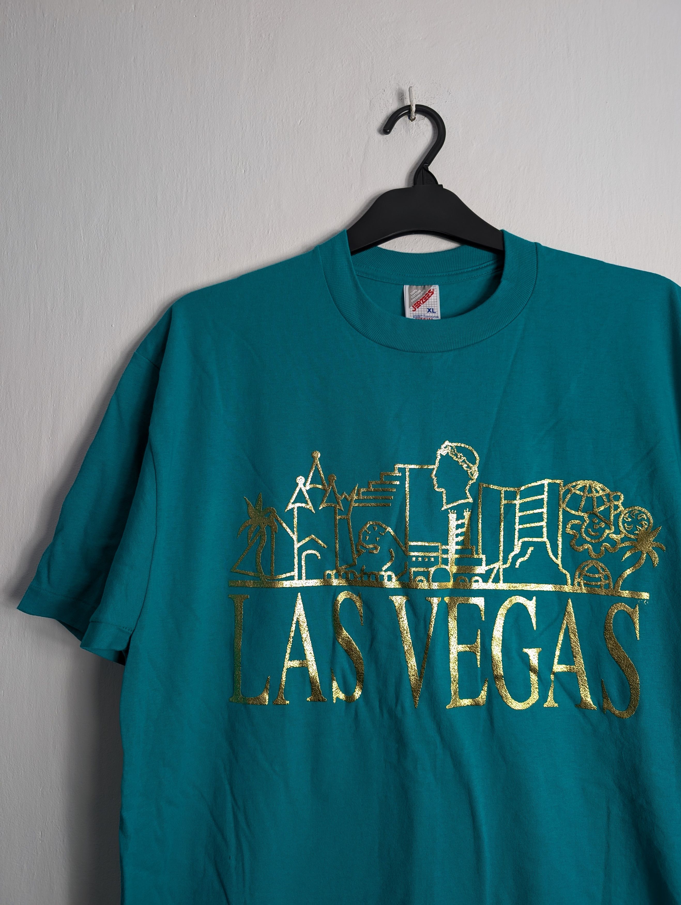 Jerzees × Vintage Vintage 90s Jerzees Las Vegas Gold T-Shirt Single Stitch Size US XL / EU 56 / 4 - 2 Thumbnail