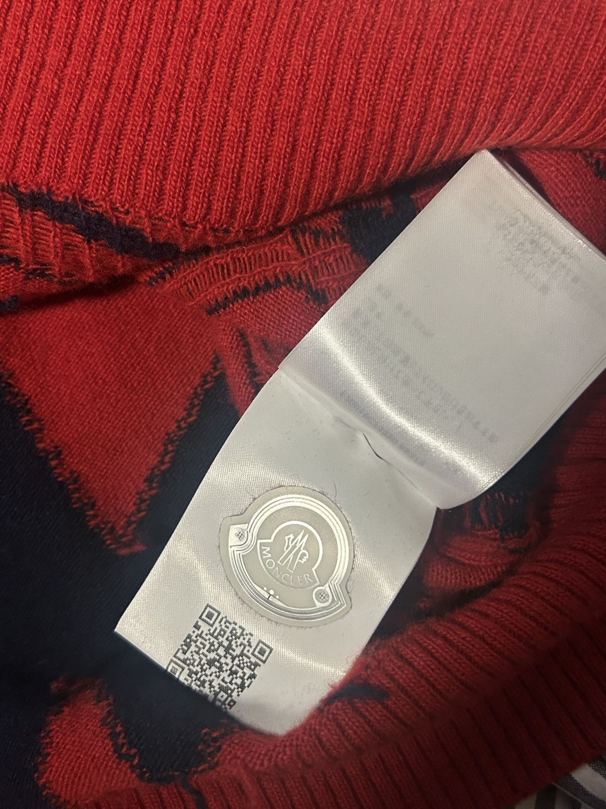 Moncler Moncler Sweater Girocollo tricot red and navy Size US S / EU 44-46 / 1 - 6 Thumbnail