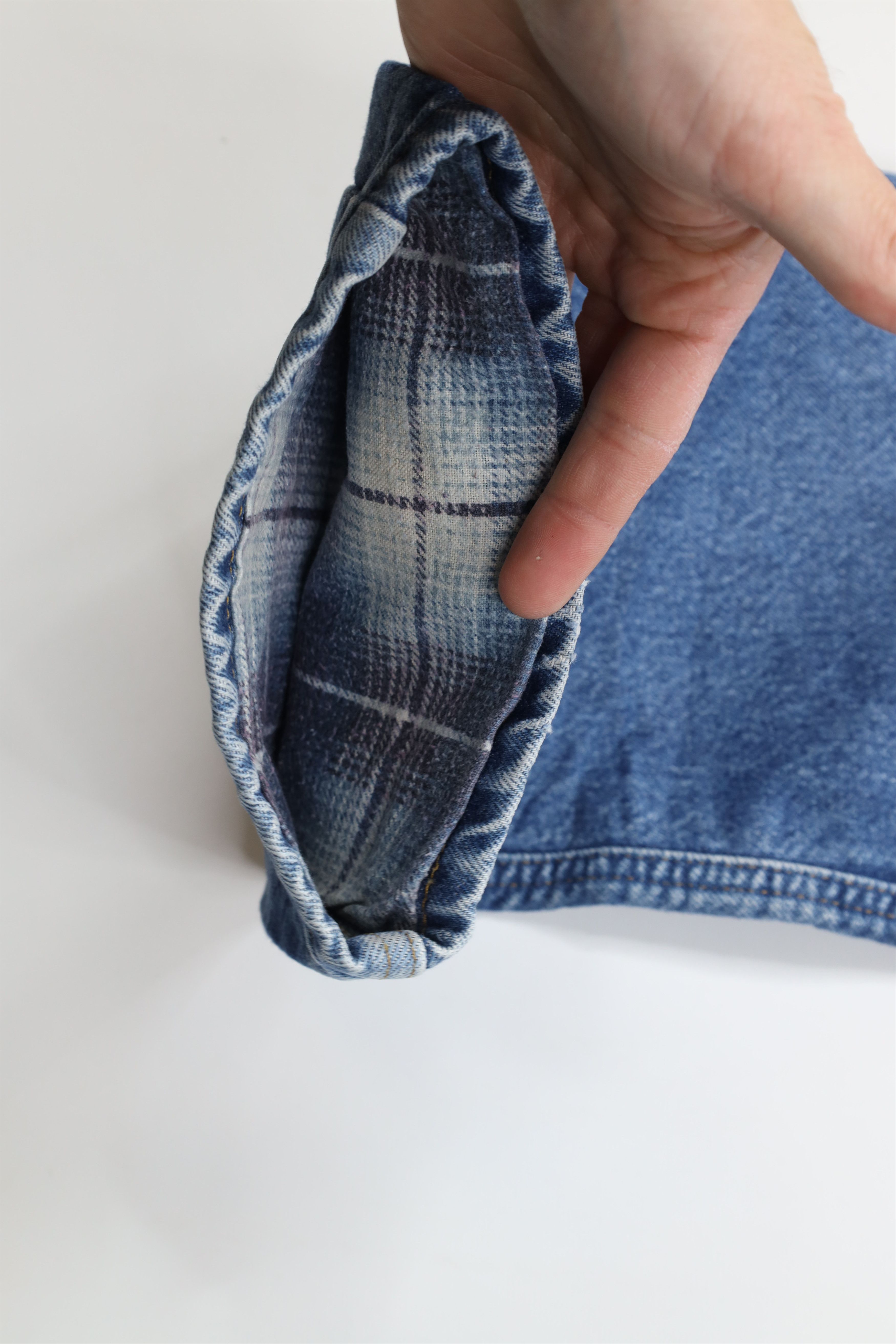 Carhartt × Vintage Vintage Carhartt Spell Out Flannel Lined Denim Jeans Blue Size US 32 / EU 48 - 13 Thumbnail