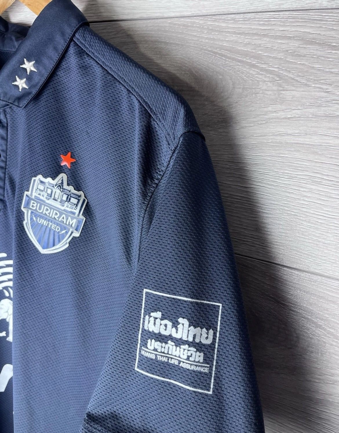 Other MENS SOCCER JERSEY F.C BURIRAM UNITED JAKKAPHAN #10 YAMAHA Size US M / EU 48-50 / 2 - 5 Thumbnail