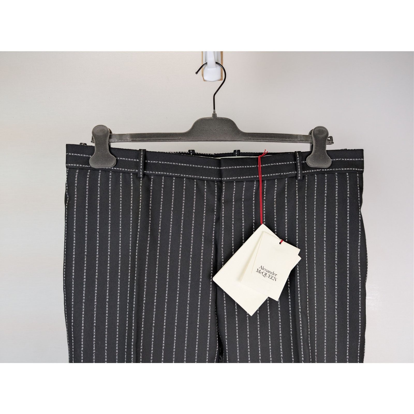 Alexander McQueen o1rshd1 McQueen Lettered Pinstripe Pants in Black/White Size US 40 / EU 56 - 3 Thumbnail