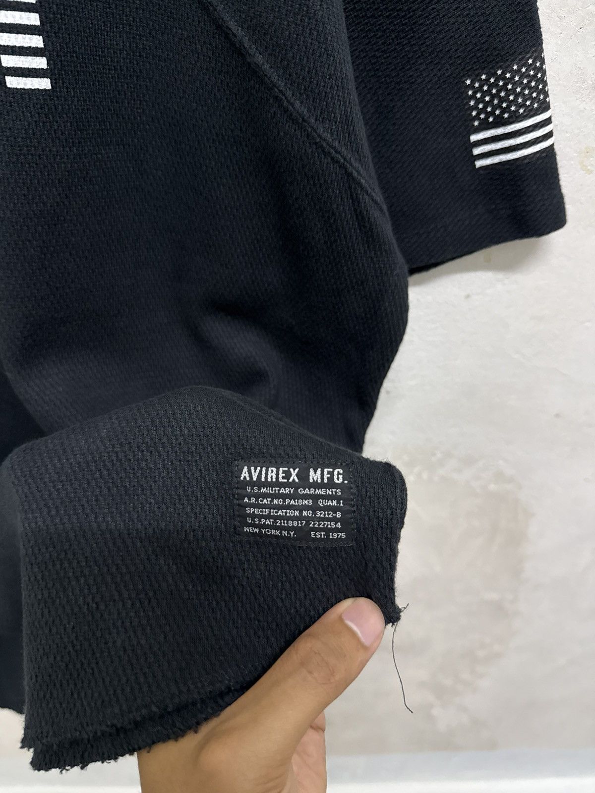 Avirex 2000s Avirex Spell Out Waffle Tees Size US XL / EU 56 / 4 - 4 Thumbnail