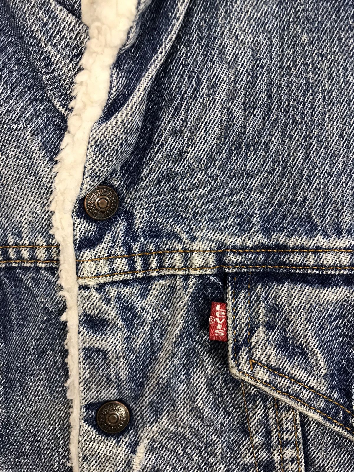 Levi's × Vintage Vintage Levi’s Jacket Sherpa Distressed Snap Button Size US L / EU 52-54 / 3 - 6 Thumbnail