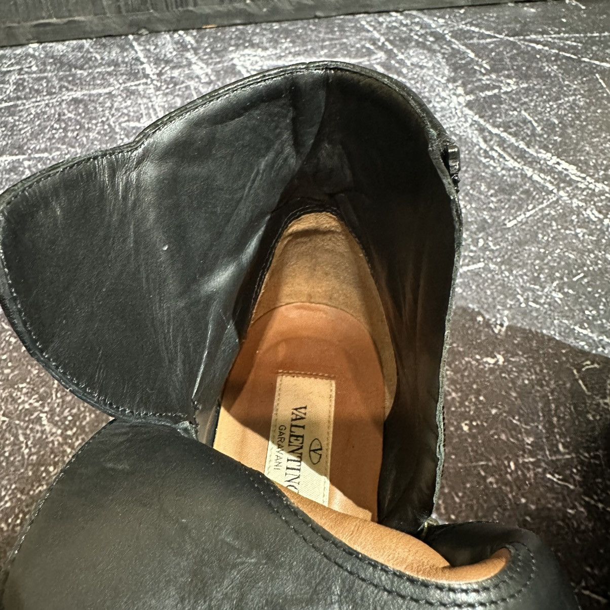 Valentino Valentino Garavani Women’s Leather Boots size 36.5 Size US 6.5 / IT 36.5 - 24 Thumbnail