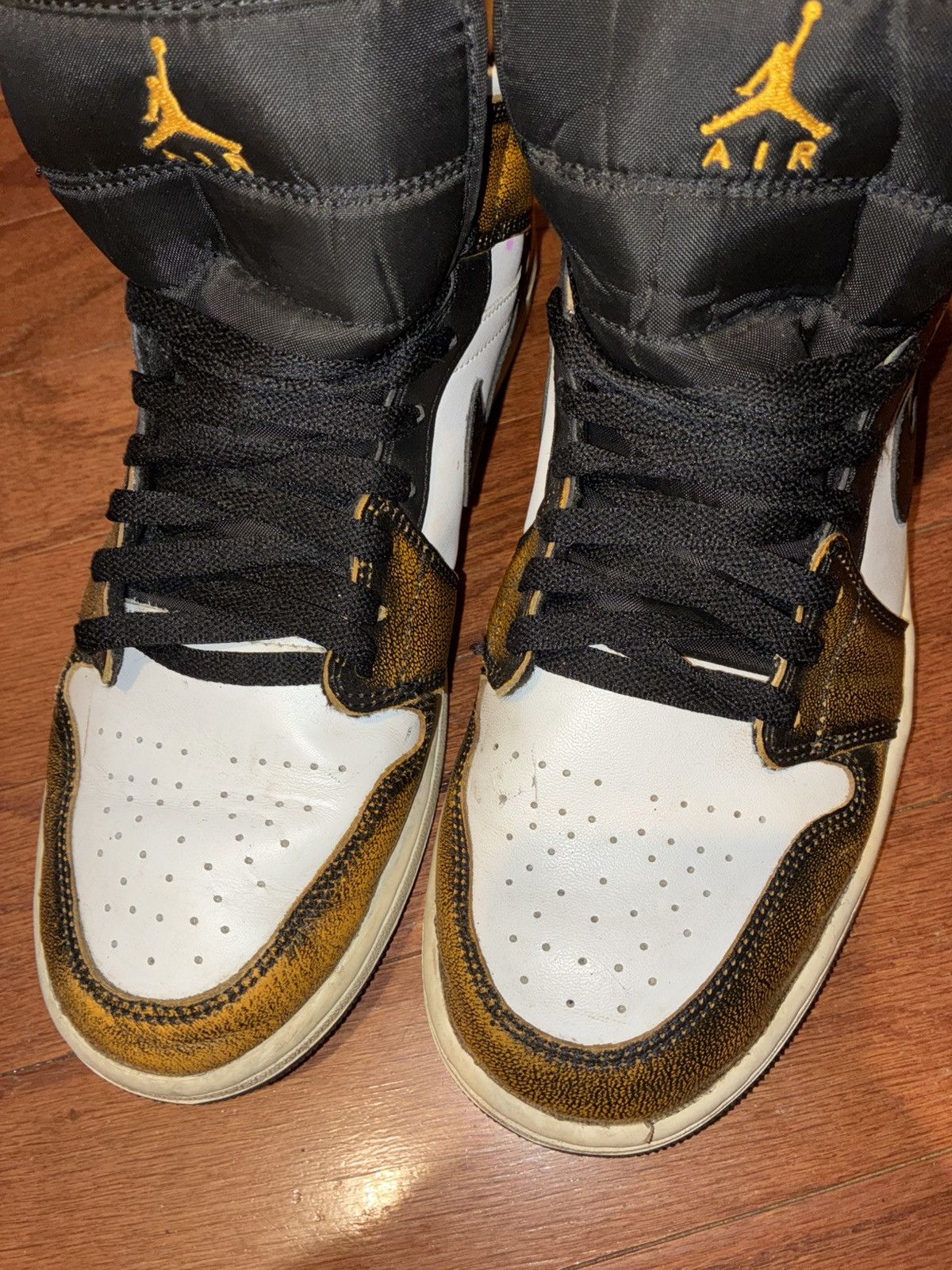 Nike air jordan 1 mid se wear away Size US 10 / EU 43 - 4 Thumbnail