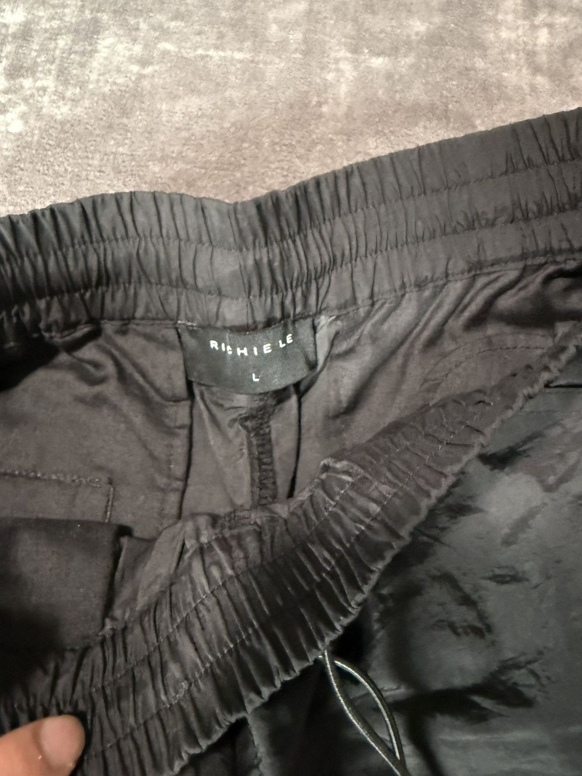 Richie Le Collection Richie Le Black Cargos Size US 32 / EU 48 - 2 Thumbnail