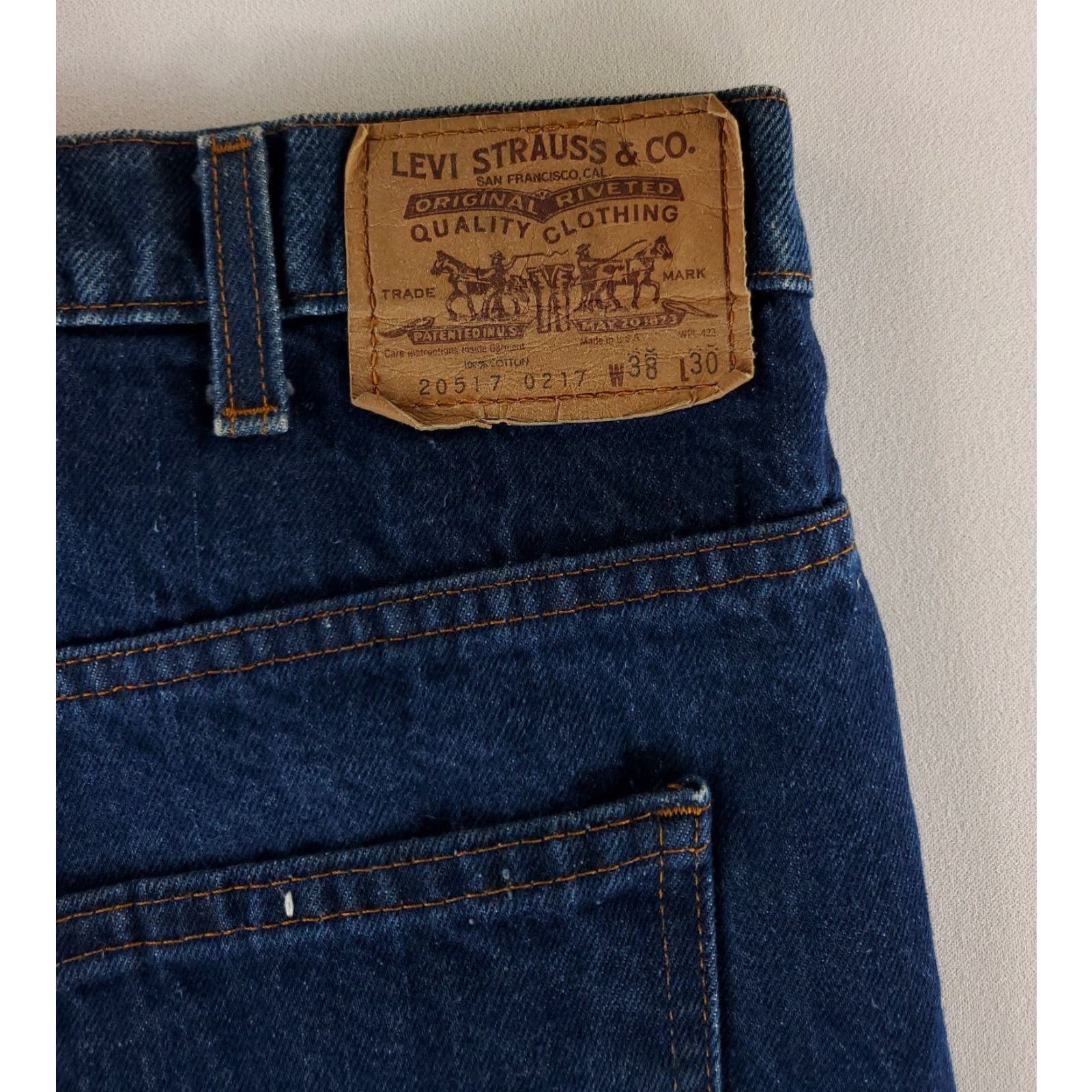 Levi's VINTAGE Levi's 517 Bootcut Jeans Blue Orange Tab Mens 38x30 38x29 Actual Mens Size US 38 / EU 54 - 3 Thumbnail