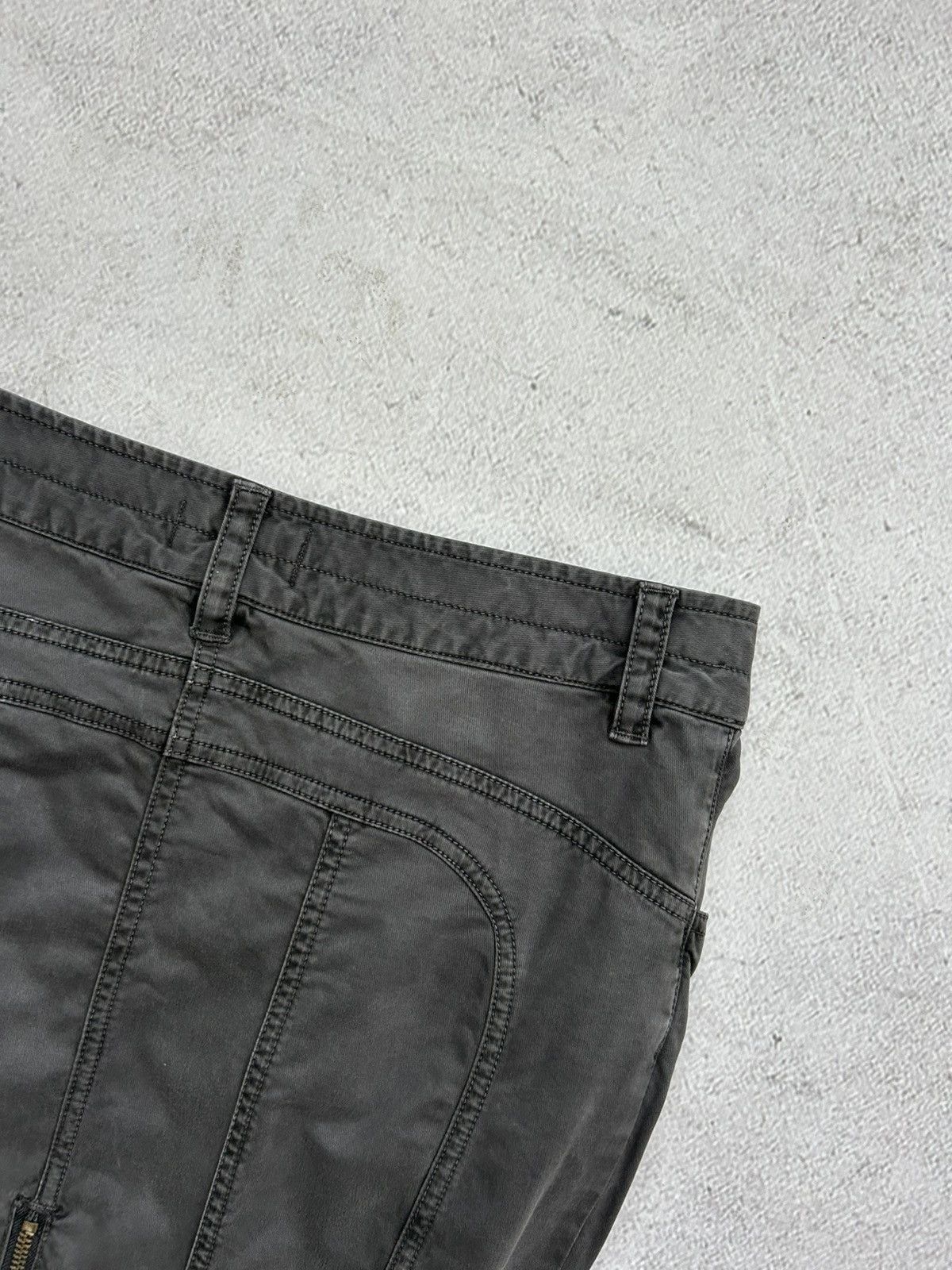 Diesel Diesel Avant-garde woman’s faded skirt Size 28" / US 6 / IT 42 - 11 Thumbnail