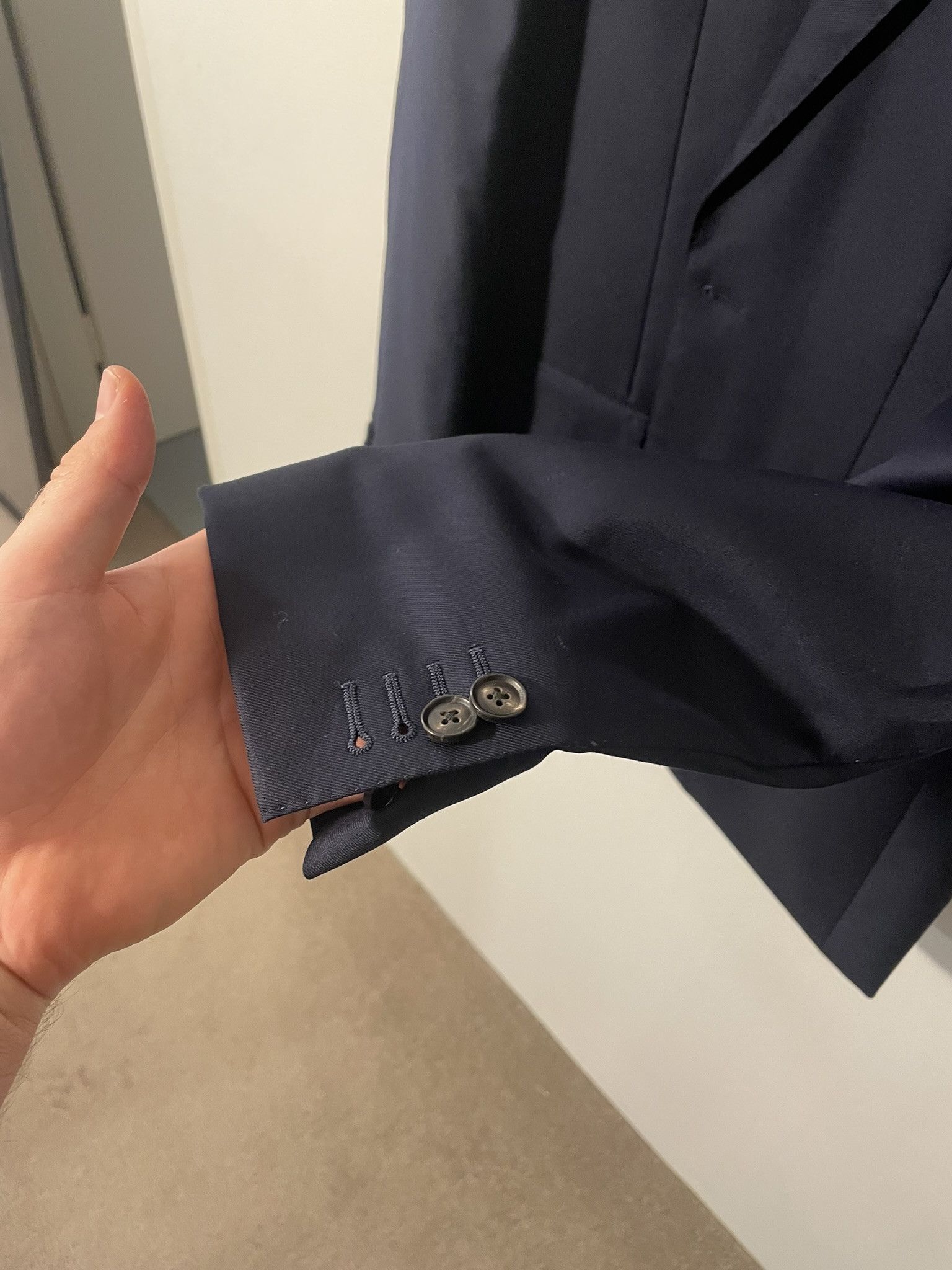 M.J. Bale MJ Bale navy suit jacket. Size 40R - 5 Thumbnail