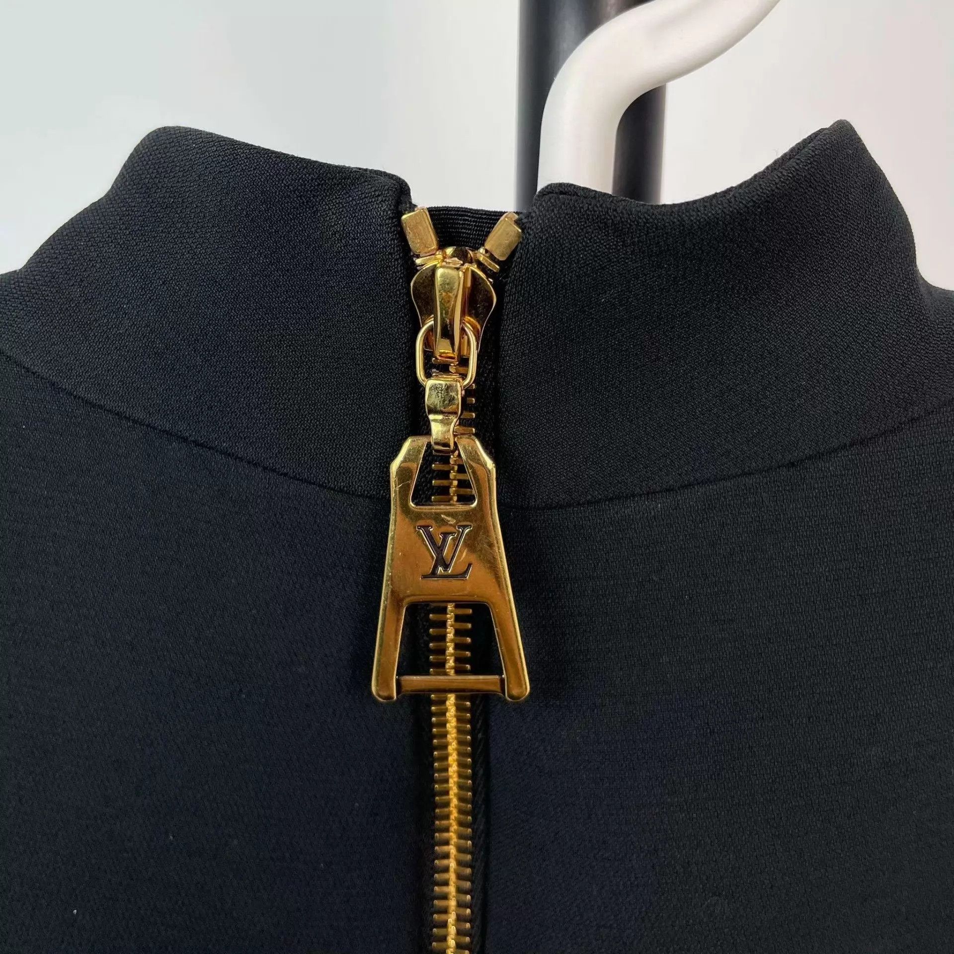 Louis Vuitton LV women's black wool dress 34 Size XS / US 0-2 / IT 36-38 - 3 Thumbnail