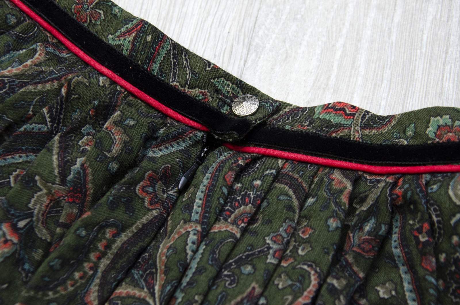 Handmade Vintage Wool Skirt Paisley Floral Boho Made in Australia Size 27" / US 4 / IT 40 - 5 Thumbnail