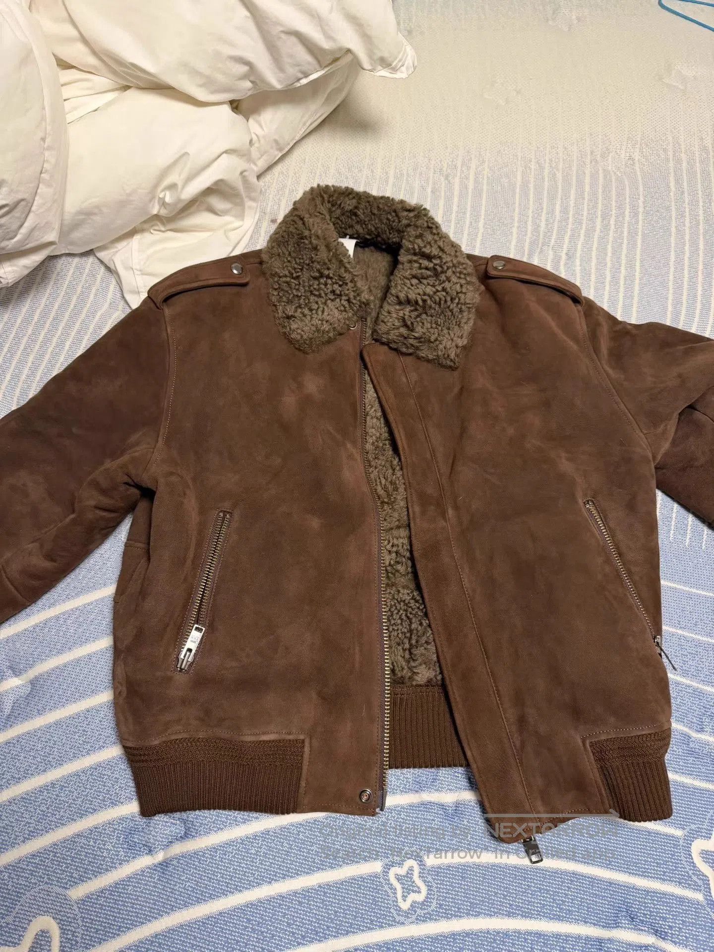 Croquis Brown Shearling Collar Suede Jacket. Size US M / EU 48-50 / 2 - 1 Thumbnail
