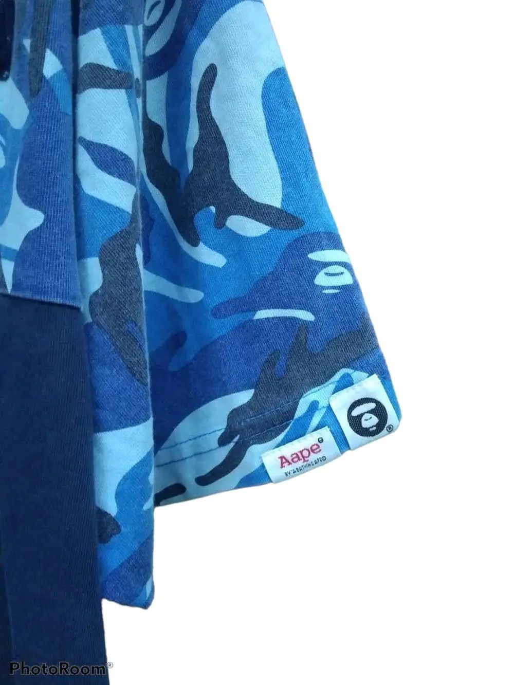 Aape A BATHING AAPE SINGLE POCKET T-SHIRT Size US XL / EU 56 / 4 - 3 Thumbnail