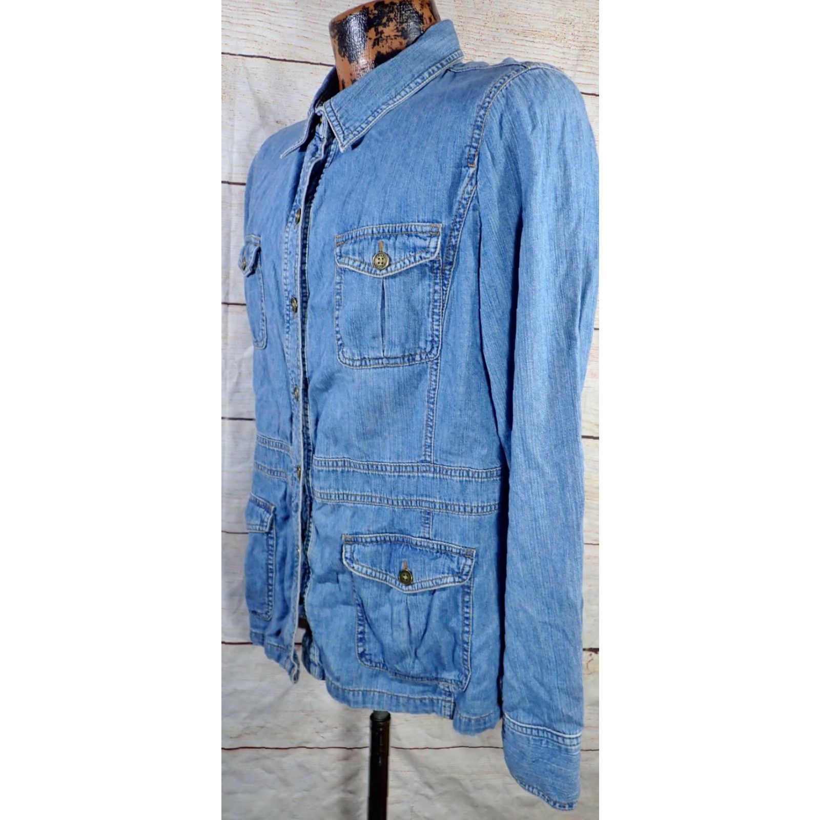 Chaps VINTAGE Chaps Denim Jacket Shacket Women’s L Denim Basic Jacket 4-Pockets Blue Button Logo Buttons 90s Boho Retro Streetwear Size L / US 10 / IT 46 - 2 Thumbnail