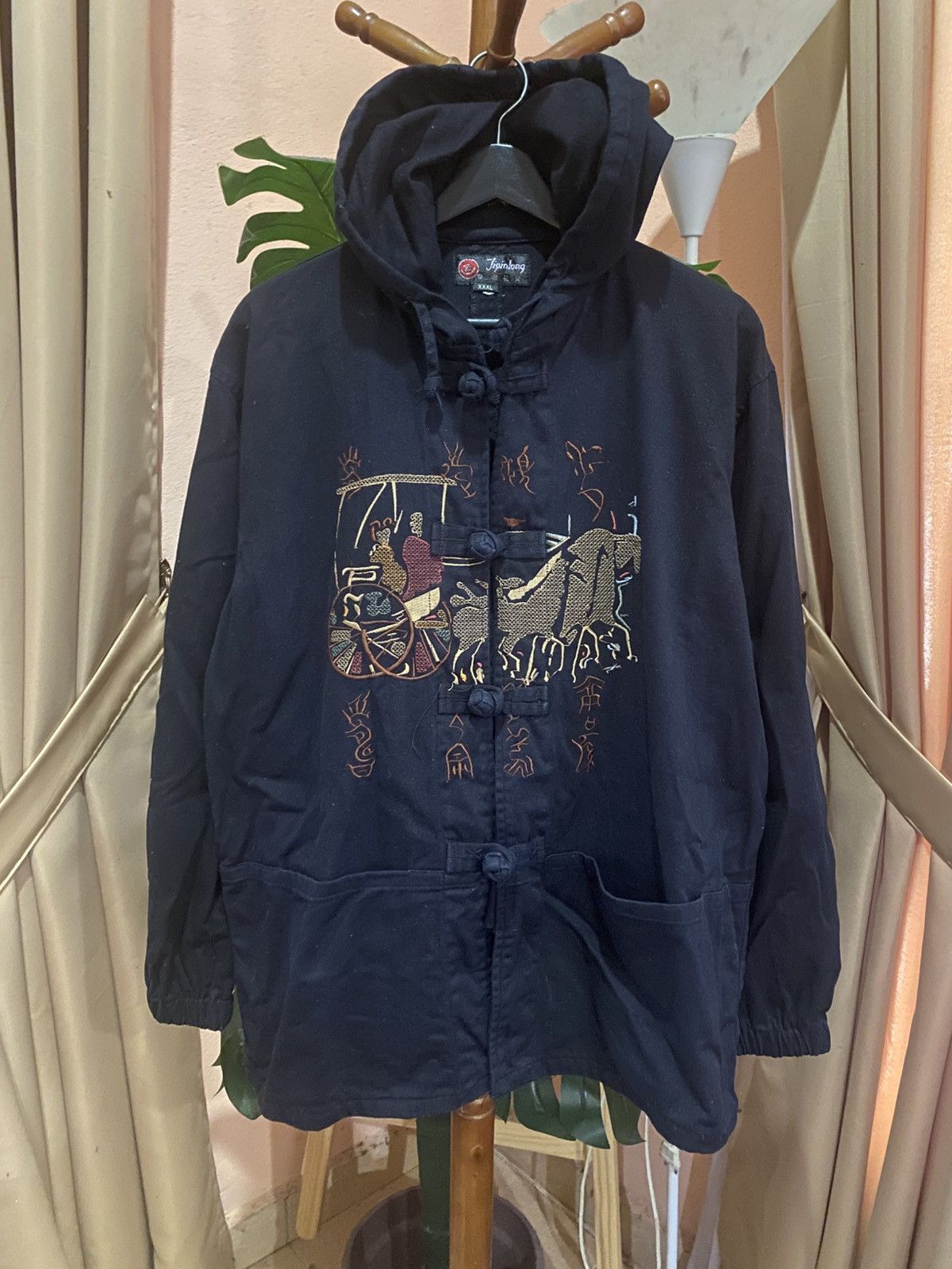 Japanese Brand Vintage Navy Blue Embroidered Hooded Jacket by Jinlong Size XL / US 12-14 / IT 48-50 - 3 Thumbnail