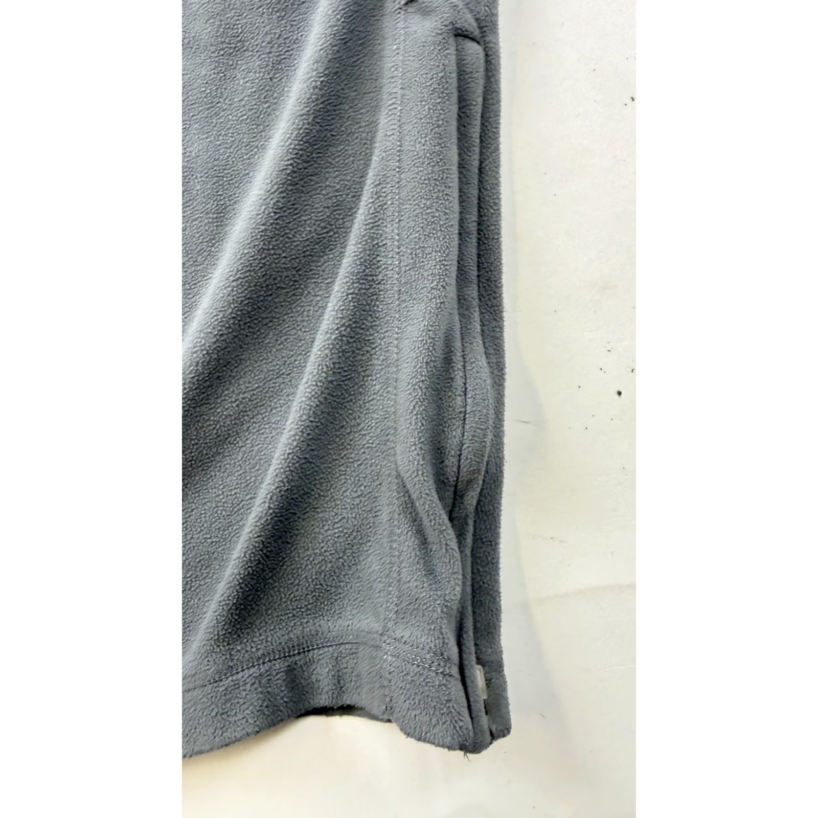 Nike Nike Pants Mens Large Gray Therma-Fit Fleece Sweatpants Zip Pockets Warm Up Size US 33 - 4 Thumbnail