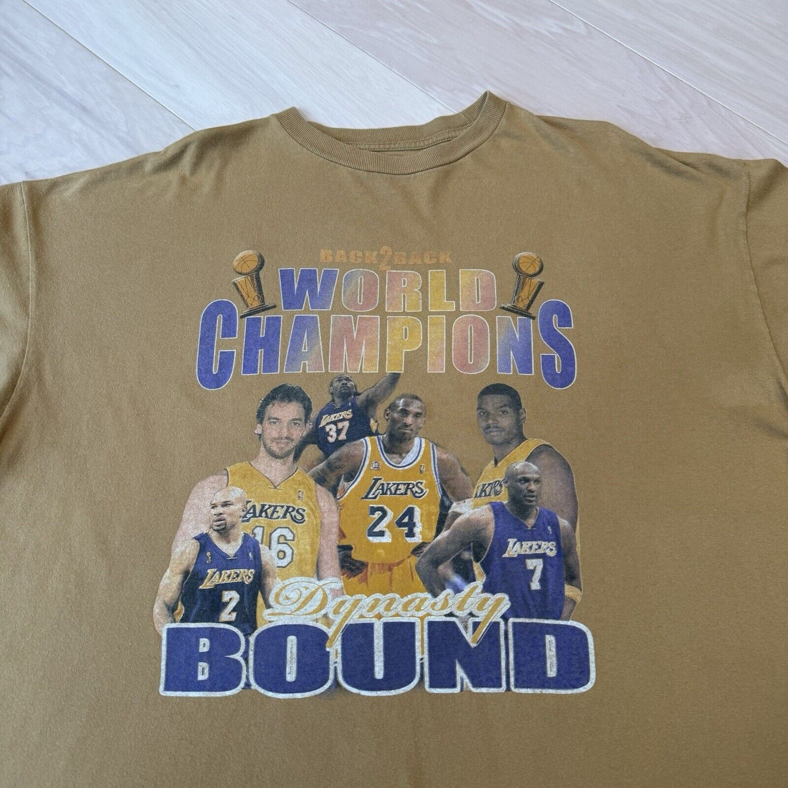 Vintage Vintage Los Angeles Lakers NBA Champions Shirt 2XL Size US XXL / EU 58 / 5 - 3 Thumbnail