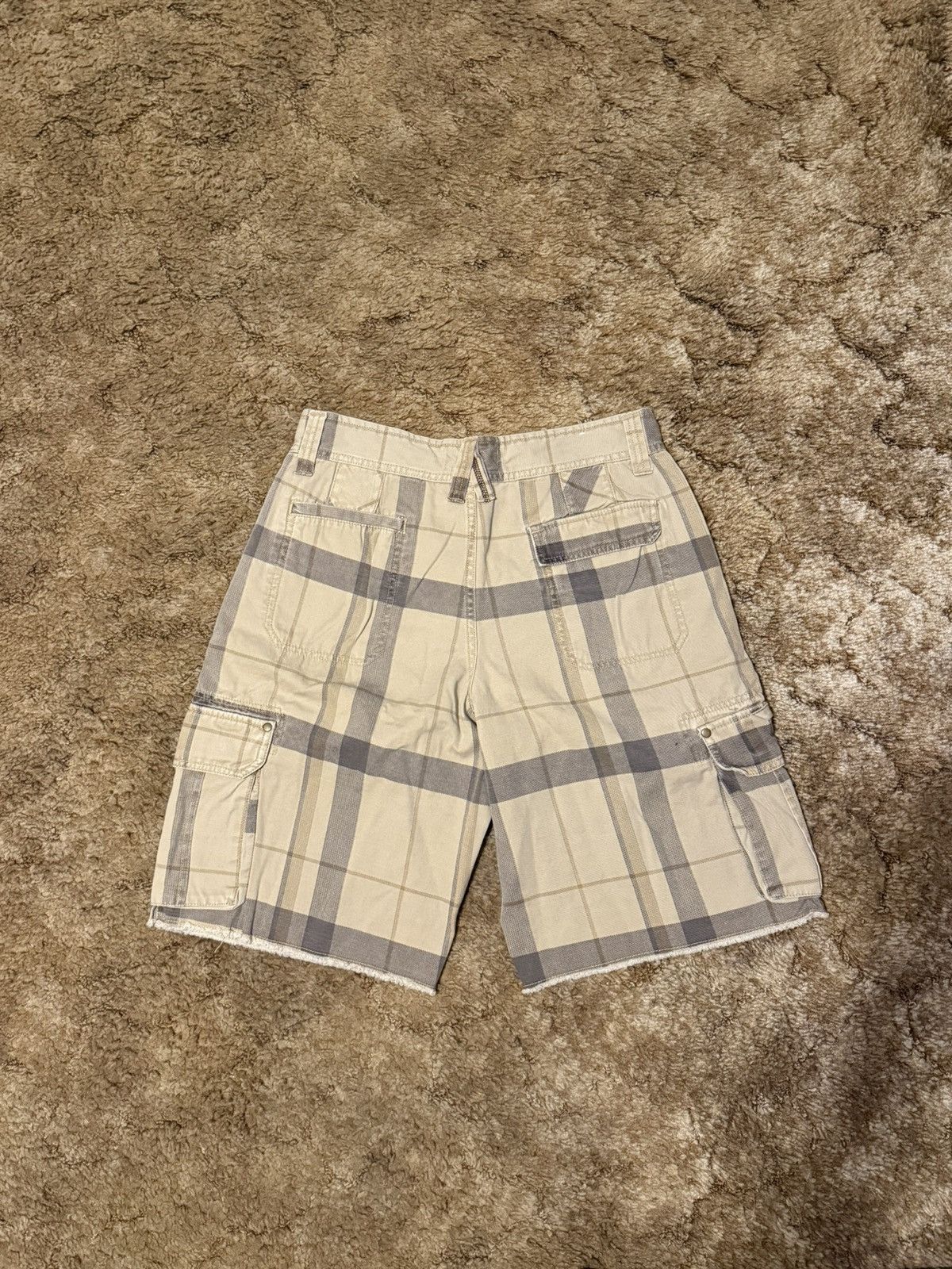 Vintage Vintage Y2K Op Khaki Plaid Skater Shorts Mens 30 Size US 30 / EU 46 - 6 Thumbnail