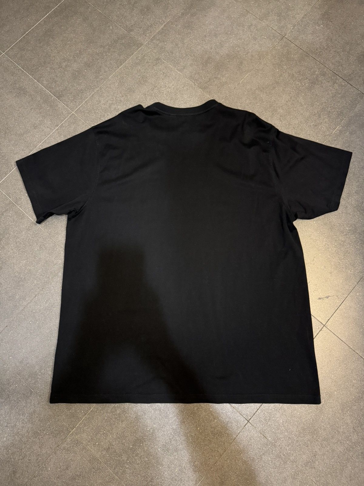 『最終値下げ』BURBERRY ブラック Tシャツ 4Y Burberry Burberry Black Logo T-Shirt | Grailed