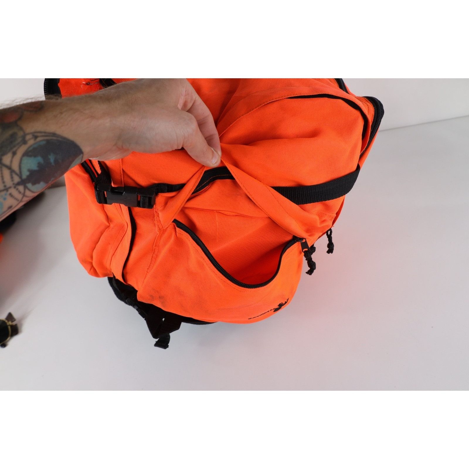 Vintage Vintage 90s Conceal Hunting Suede Leather Bottom Backpack Size ONE SIZE - 9 Thumbnail