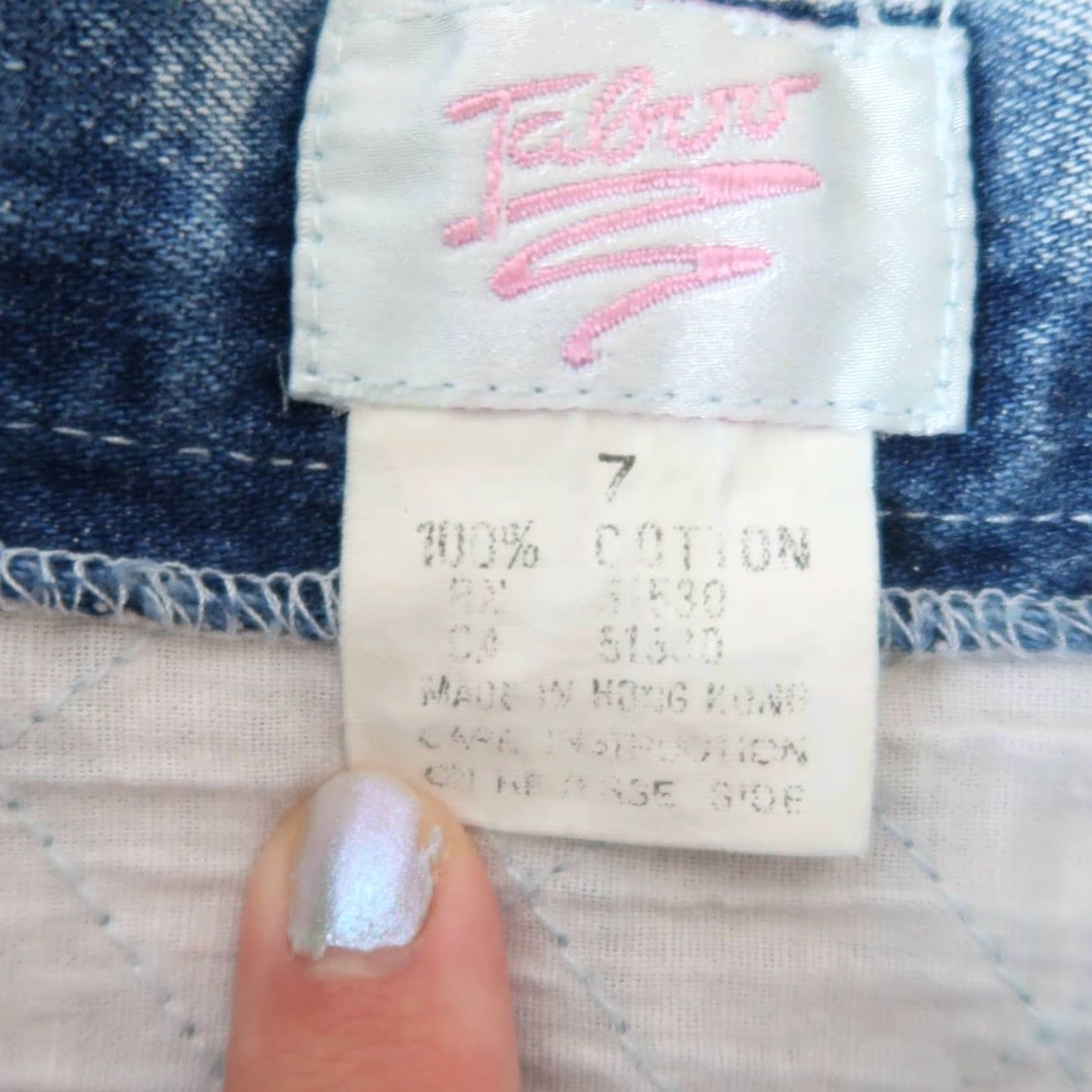 Denime VINTAGE 80s Taboo light acid wash quilted blue denim mini skater skirt 24" Adult Regular Cotton 1980s Glam Rock Casual Mens Womens Girls Size 42" / US 20 - 5 Thumbnail
