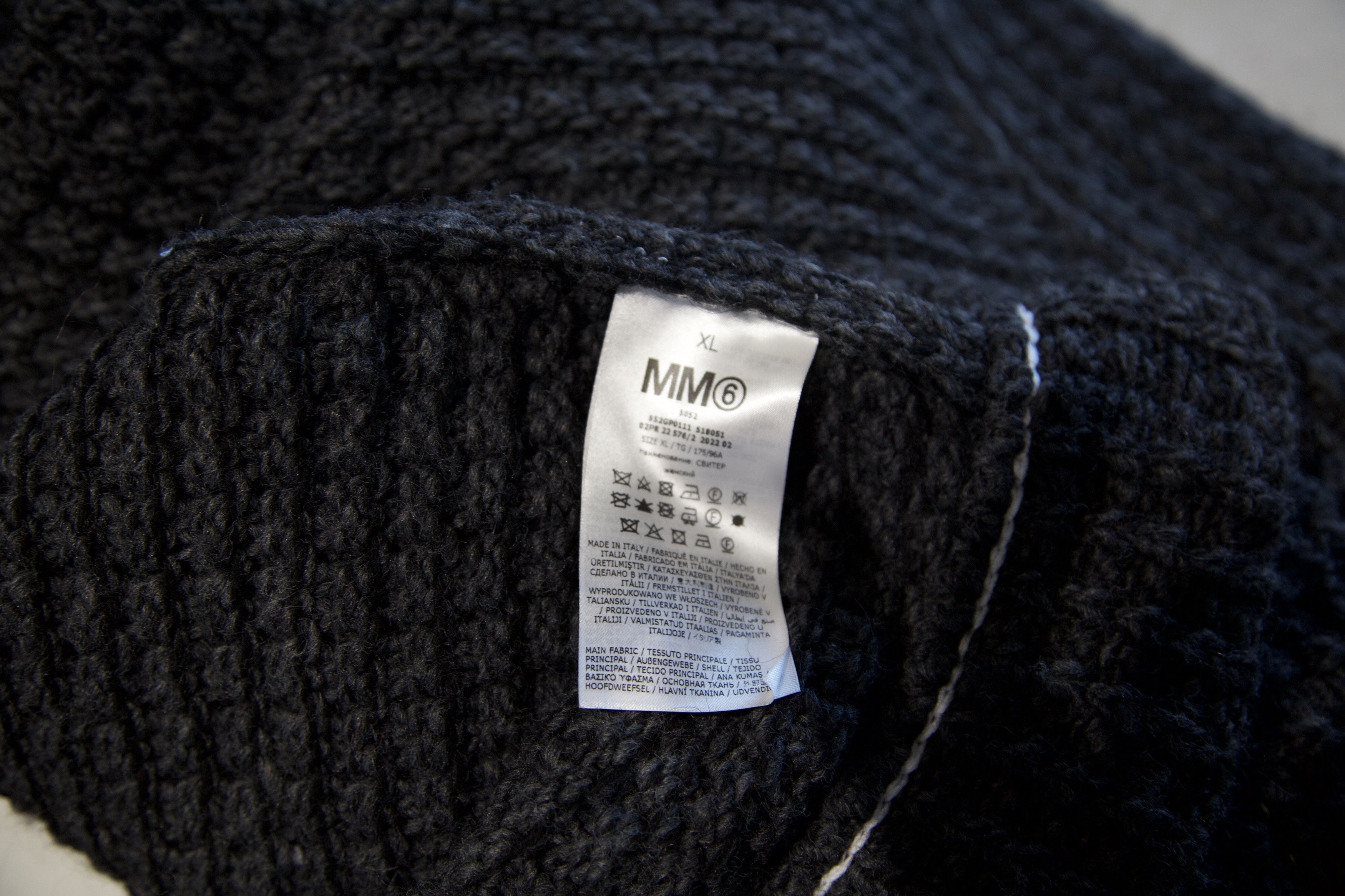 Maison Margiela MM6 Maison Margiela Oversize Waffle Weave Wool Blend Sweater Size XL / US 12-14 / IT 48-50 - 8 Thumbnail