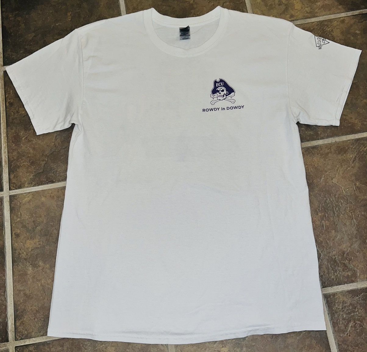 NCAA ECU FOOTBALL T-SHIRT Size US L / EU 52-54 / 3 - 2 Thumbnail
