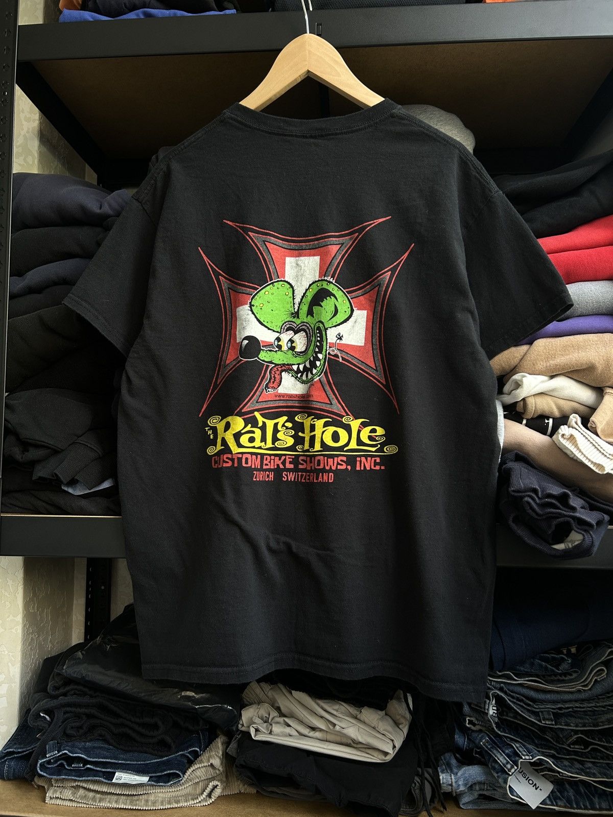 Other Vintage Rats Hole Switzerland big logo shirt mens Size US L / EU 52-54 / 3 - 1 Thumbnail