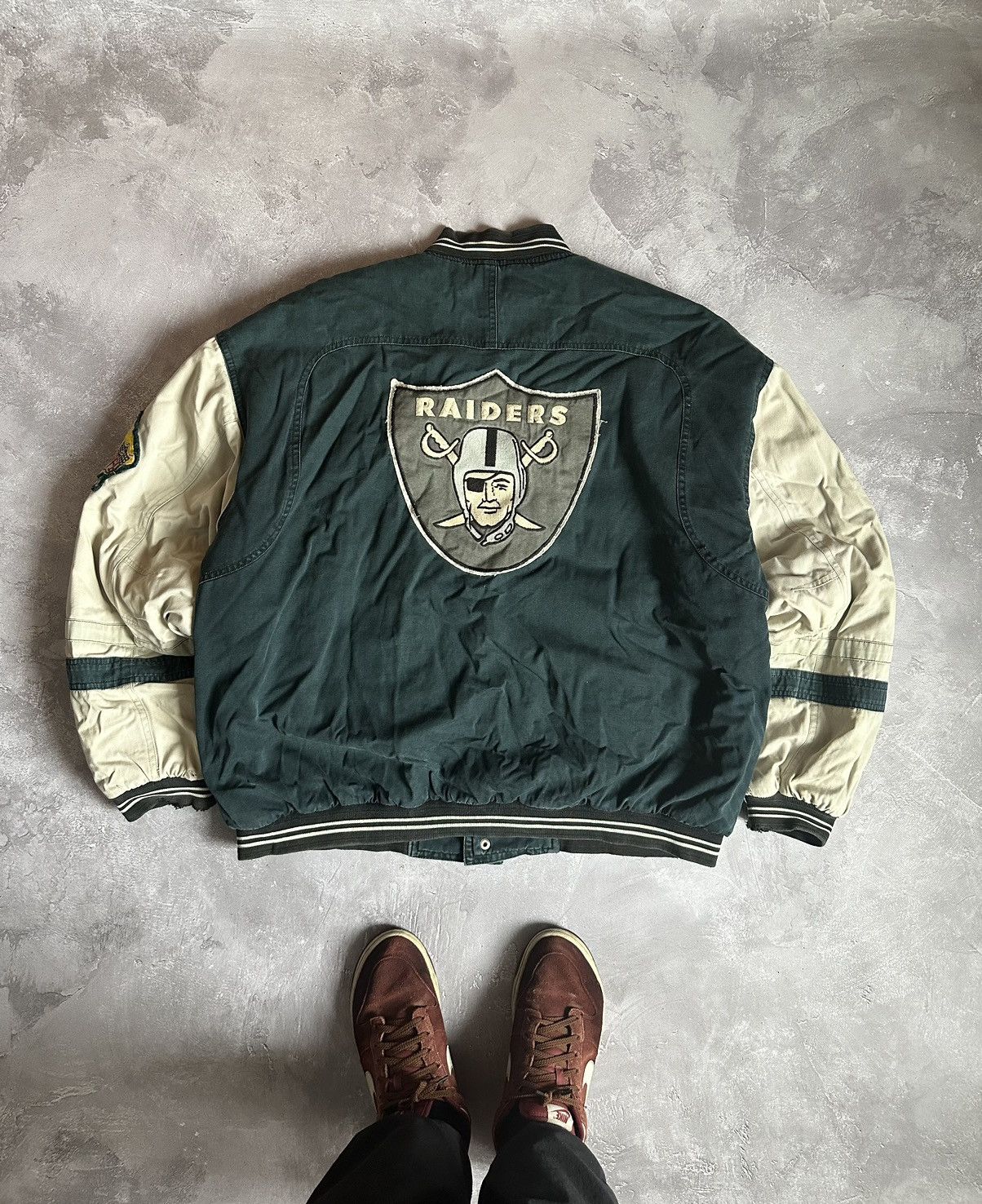 image of Nfl x Oakland Raiders Los Angeles Raiders Vintage 80's Mirage Bomber Jacket in Green, Men's (Size X