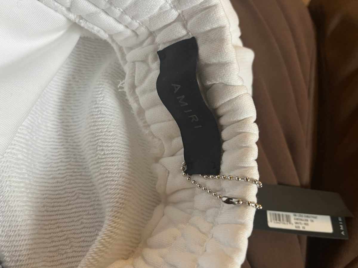 Amiri Amiri UNISEX MA Logo Sweatpant White/Red Sz: XS Orig: $750 Size US 28 / EU 44 - 9 Thumbnail