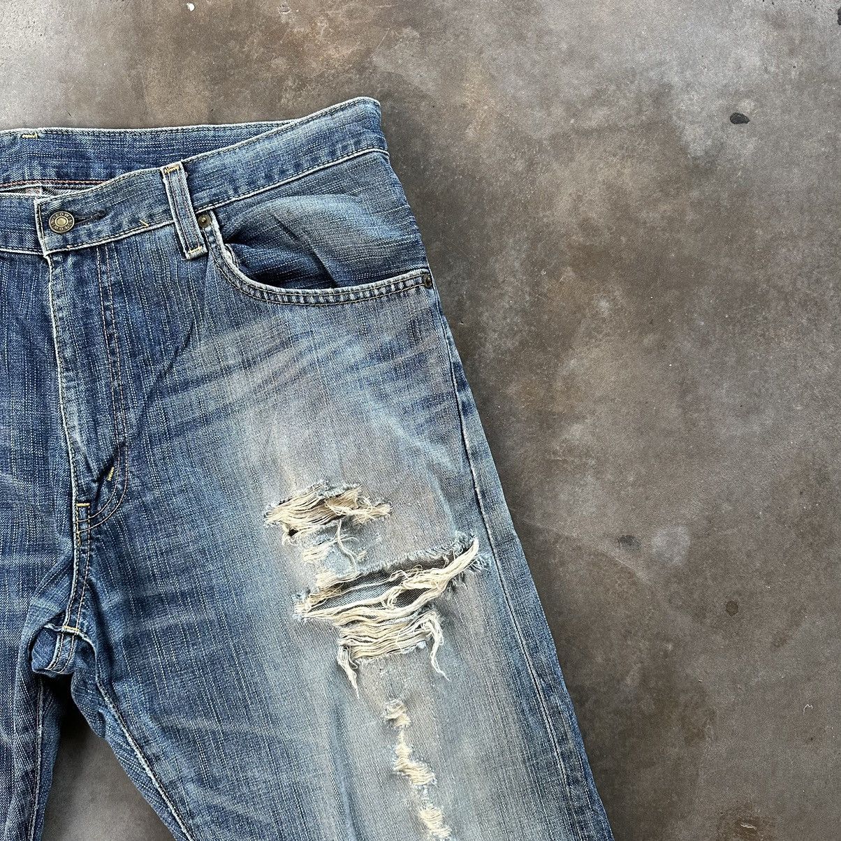 Japanese Brand Vintage Edwin 503 Distressed Jean Faded Denim Pant W38 Size US 38 / EU 54 - 5 Thumbnail