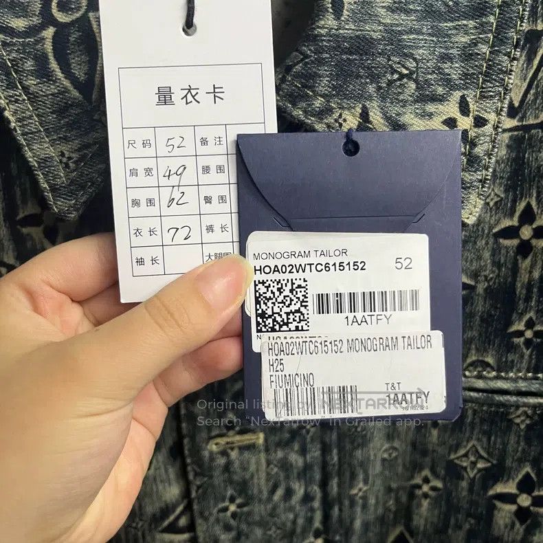Louis Vuitton Louis Vuitton Grey Logo monogram single-breasted long-slee Size US L / EU 52-54 / 3 - 2 Thumbnail
