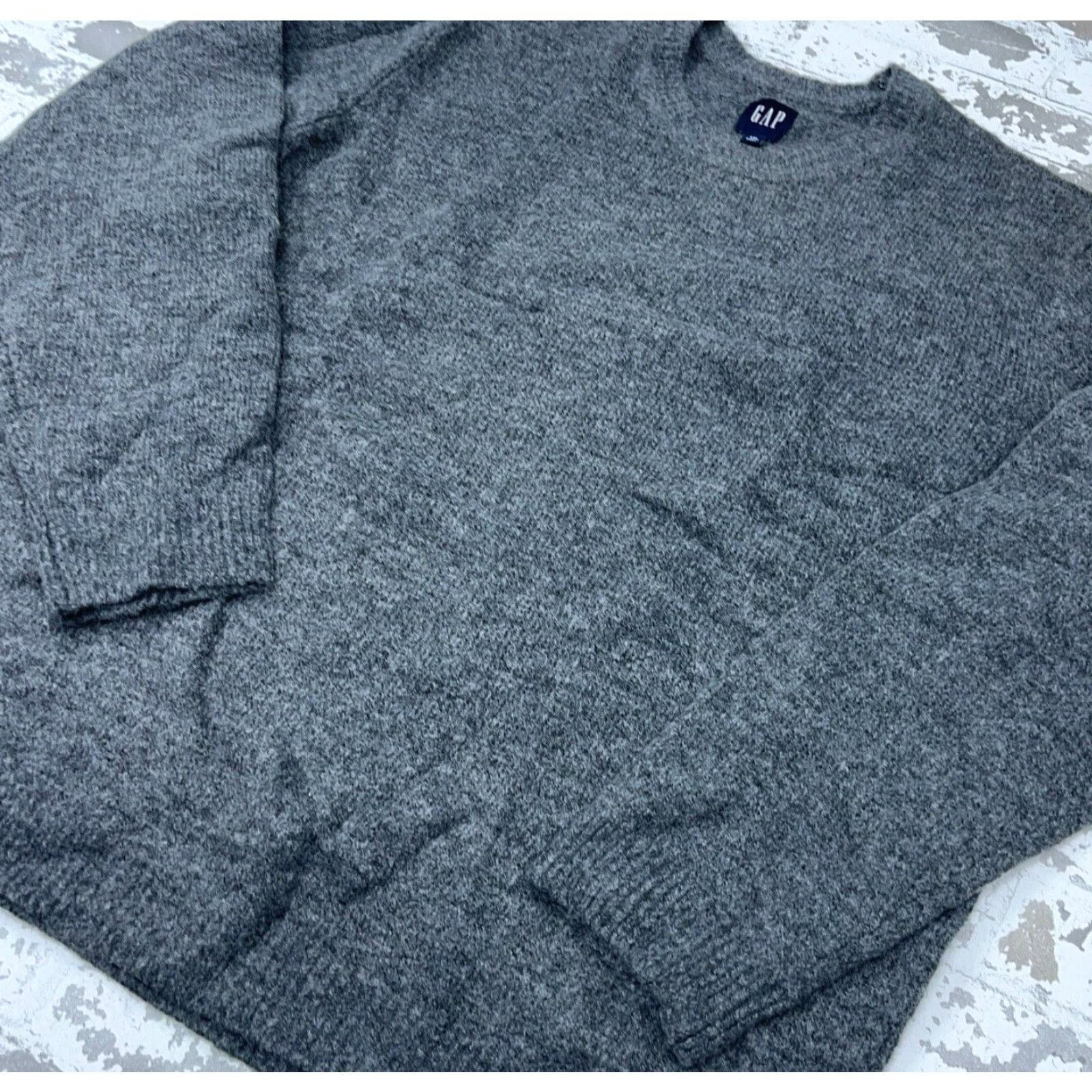 Gap Gap Men Sweater XXL Gray Crew Neck Pullover Knit Acrylic Polyester All Seasons Casual Modern Preppy Sports 2XL Mens Size US XXL / EU 58 / 5 - 5 Thumbnail
