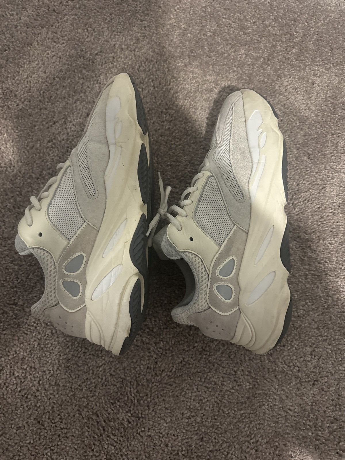 Adidas × Yeezy Adidas Yeezy 700 Size US 12 / EU 45 - 3 Thumbnail