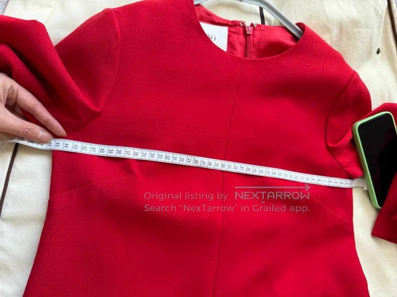 Valentino Valentino Dress with ruffle sleeves Size S / US 4 / IT 40 - 5 Thumbnail
