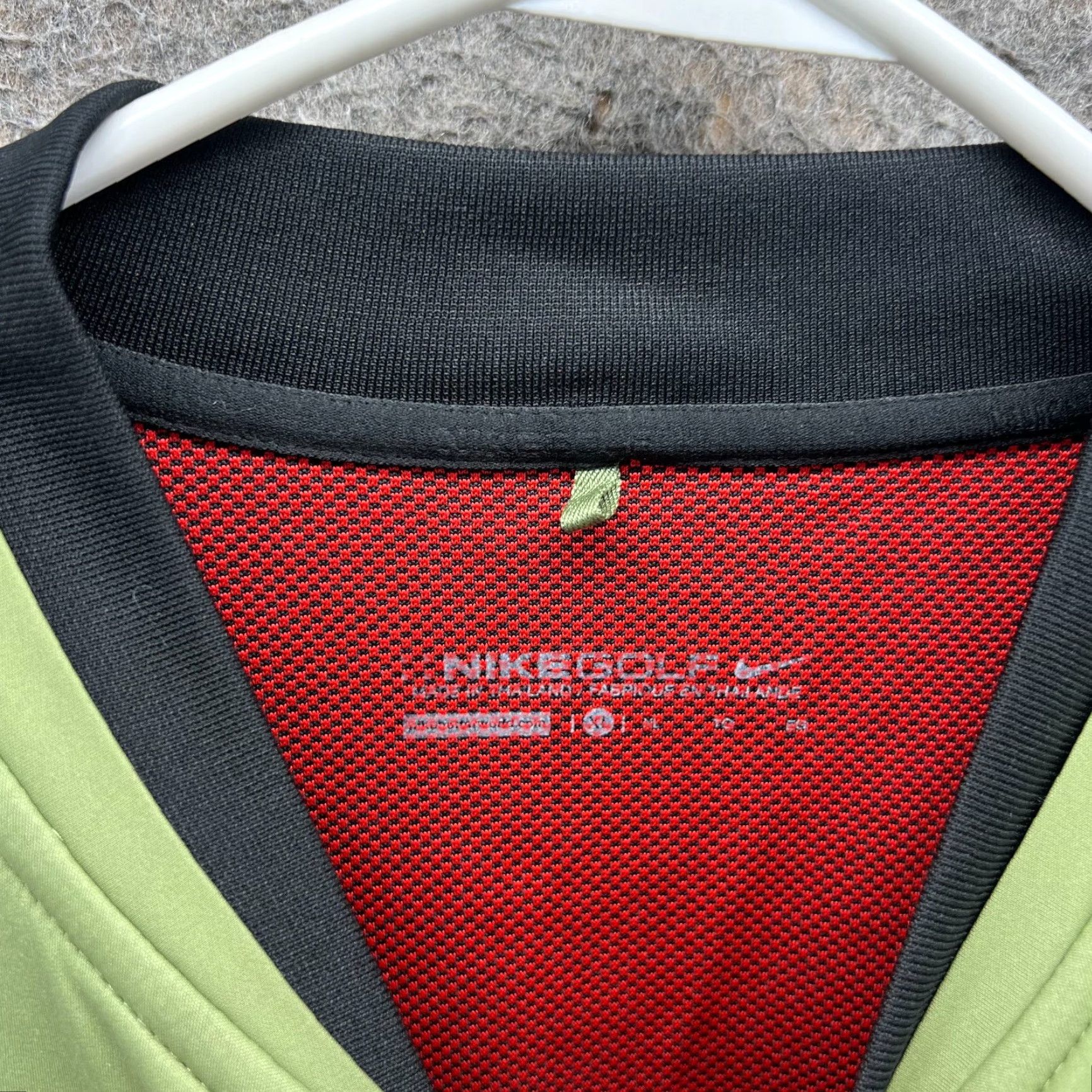 Nike VINTAGE Nike Golf Jacket Mens L Green Full Zip Windbreaker Black Sleeves Bomber Size US L / EU 52-54 / 3 - 6 Thumbnail