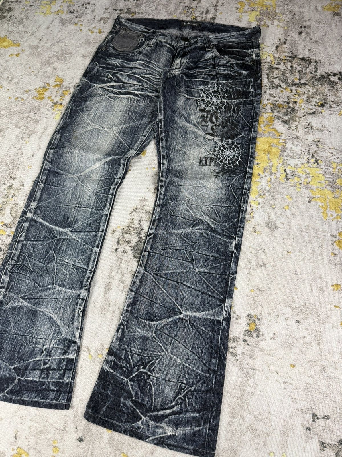 Tornado Mart 90s Vintage Flared Wild Life Clawmark Mudwash Jeans Size US 32 / EU 48 - 2 Thumbnail