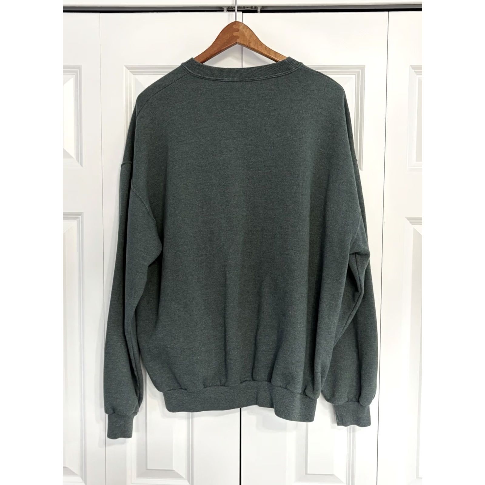 Jerzees VINTAGE Jerzees Sweatshirt Green Owl Embroidered XL Unisex Adults Crew Neck Long Sleeve Rhinestone 90s Bohemian Animals Activewear Pullover Shirt Size XL / US 12-14 / IT 48-50 - 2 Thumbnail