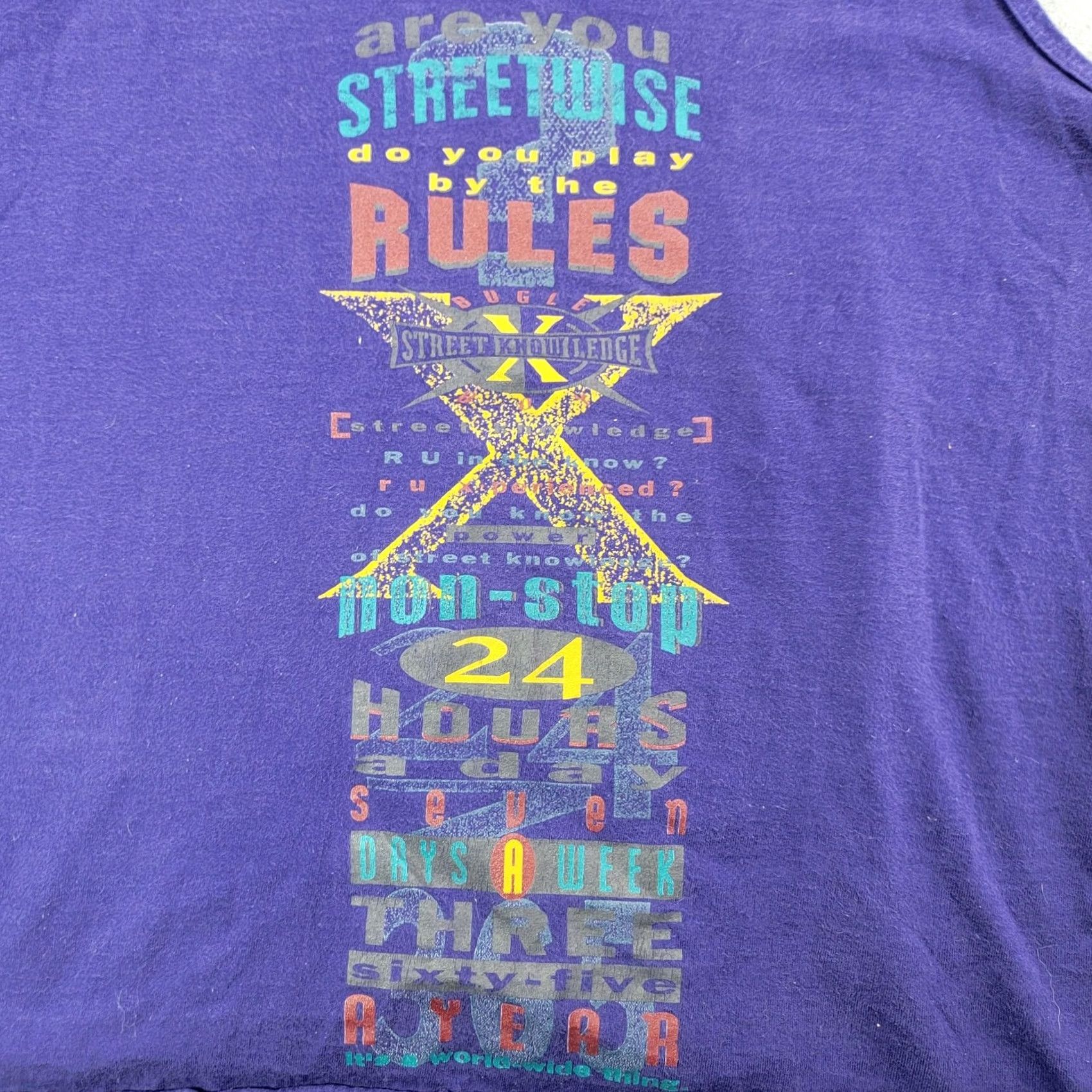 Vintage VINTAGE Muscle Boy Tank Top Shirt Mens Large Purple Streetwise 90s Streetwear Graphic Print Sleeveless T-Shirt Mens Large Purple 90s Size US L / EU 52-54 / 3 - 2 Thumbnail